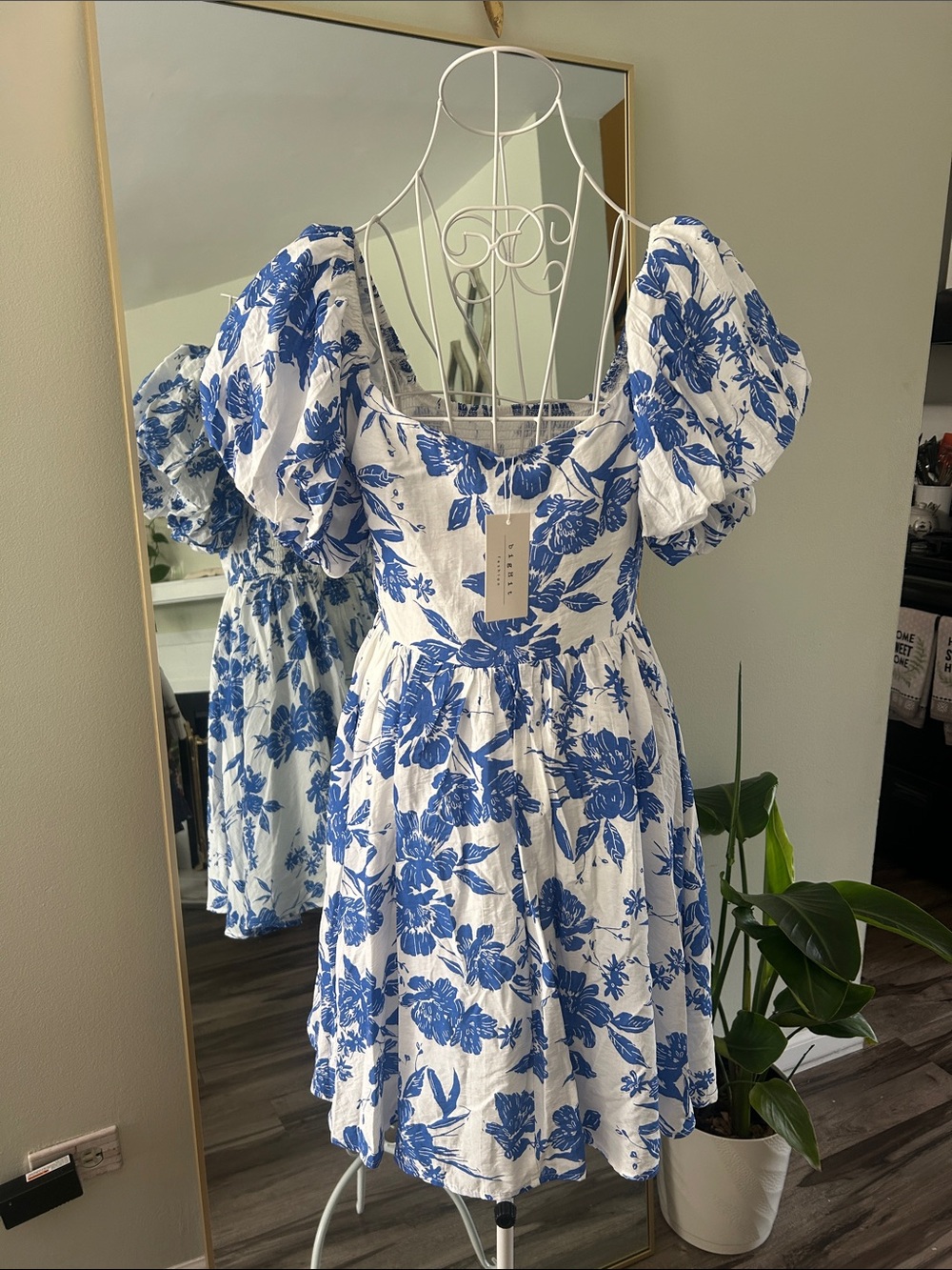 Blue Floral Puff-Sleeve Womens Dress